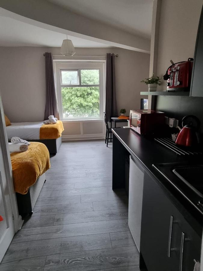 Grey Stone Studio Apartments Halifax Luaran gambar